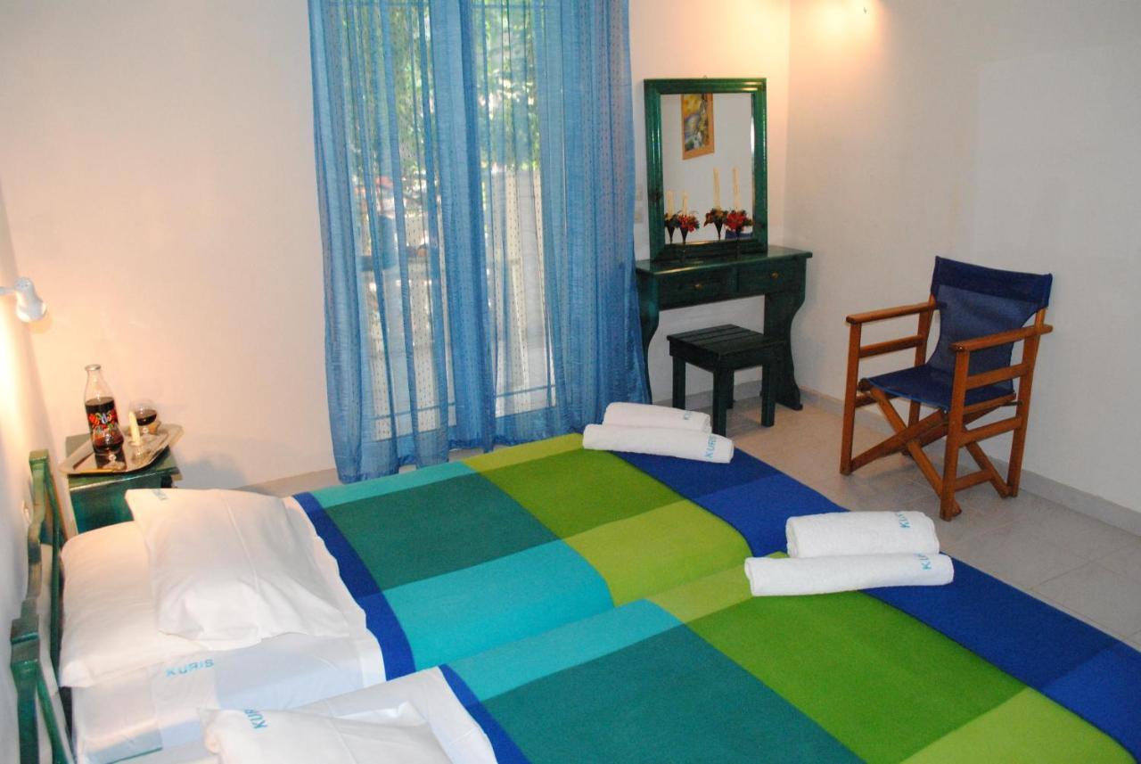 Kuris Studios & Apartments Vasilikí Eksteriør bilde
